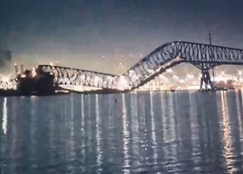 Rescuers search water for survivors after ship collides with Baltimore bridge