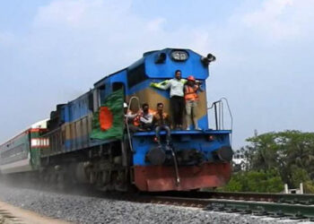 Trial train of Dhaka-Jessore railway built by China Railway Group has started
