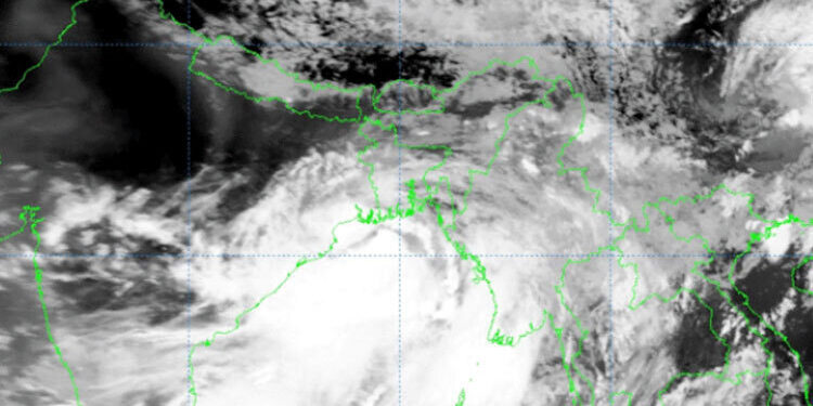 Remal approaching Bangladesh coastline with massive strength: Metrological Department