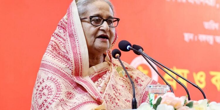 PM asks industry owners to prioritise labourers’ welfare relinquishing lavishness