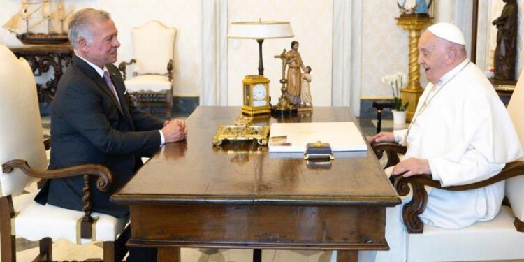 King Jordan meets Pope Francis, reaffirms commitment to its religious, historical role in safeguarding Jerusalem’s holy sites