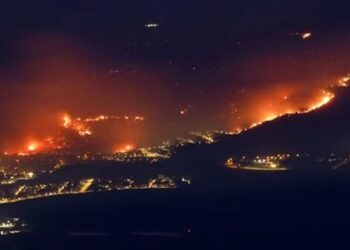 Forest fires blaze in north Israel after rockets launched from Lebanon