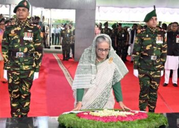 PM pays homage to Bangabandhu on AL’s 75th founding anniversary