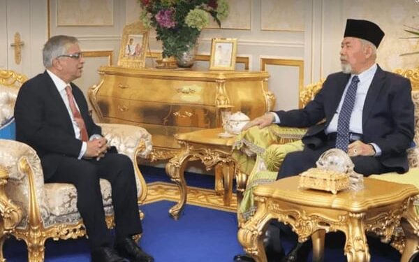 BD envoy discusses bilateral issues with Malaysia’s Sabah Governor