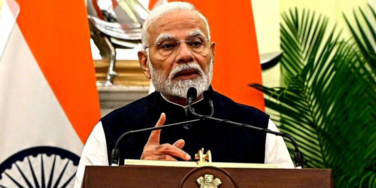 India is a steadfast development partner in fulfilling the aspirations of the Palestinian people : Narendra Modi