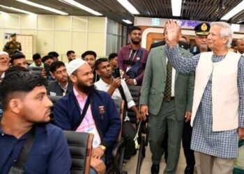 Expatriates to avail facilities like guests at airports: CA