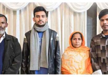 Advisor Asif Mahmud takes charge of Felani’s family