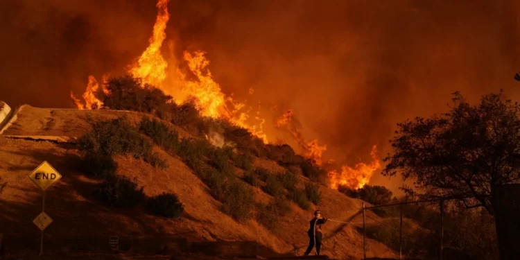 LA fire evacuees told no chance of return until at least Thursday