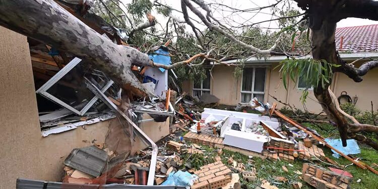 Cyclone Alfred left about 750,000 people without electricity in Australia