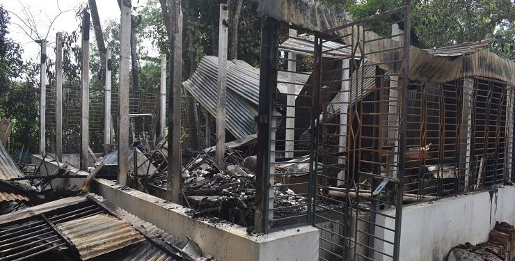 Investigation committee formed into fire incident at sculptor Manabendra Ghosh’s house