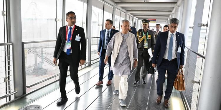 CA arrives in Bangkok to join BIMSTEC Summit