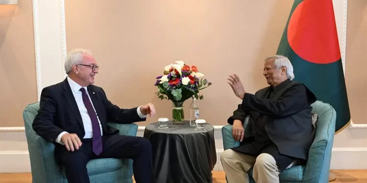 CA, Uruguay FM for enhancing cooperation between Latin America & Asia