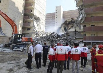 Israel defence minister warns ‘Tehran will burn’ if Iran fires more missiles