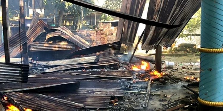 Goalanda Dargaon in Bangladesh attacked by fundamentalist mobs, body of ‘Nural Pagla’ exhumed and burned