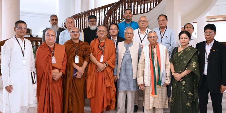 Buddhist leaders exchange greetings with CA marking Probarona Purnima