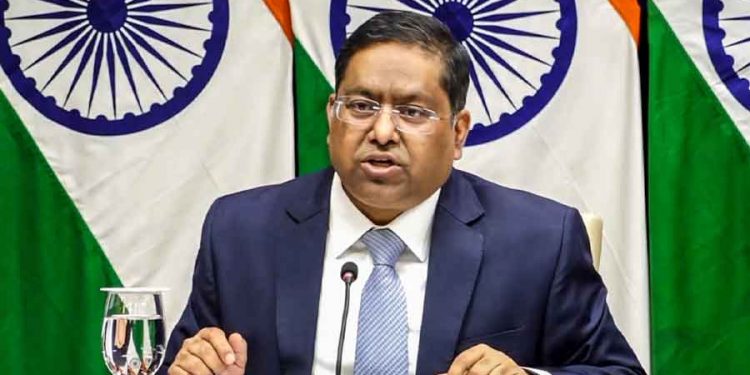 India warns Bangladesh about terrorism on SAARC issue