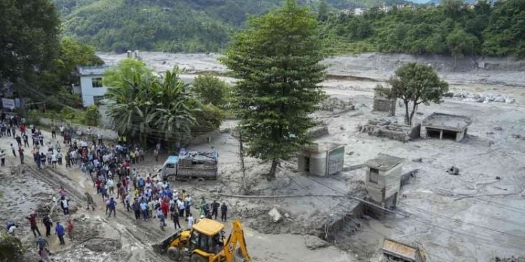 Death toll in Nepal floods rises to 616, nearly 2,000 missing